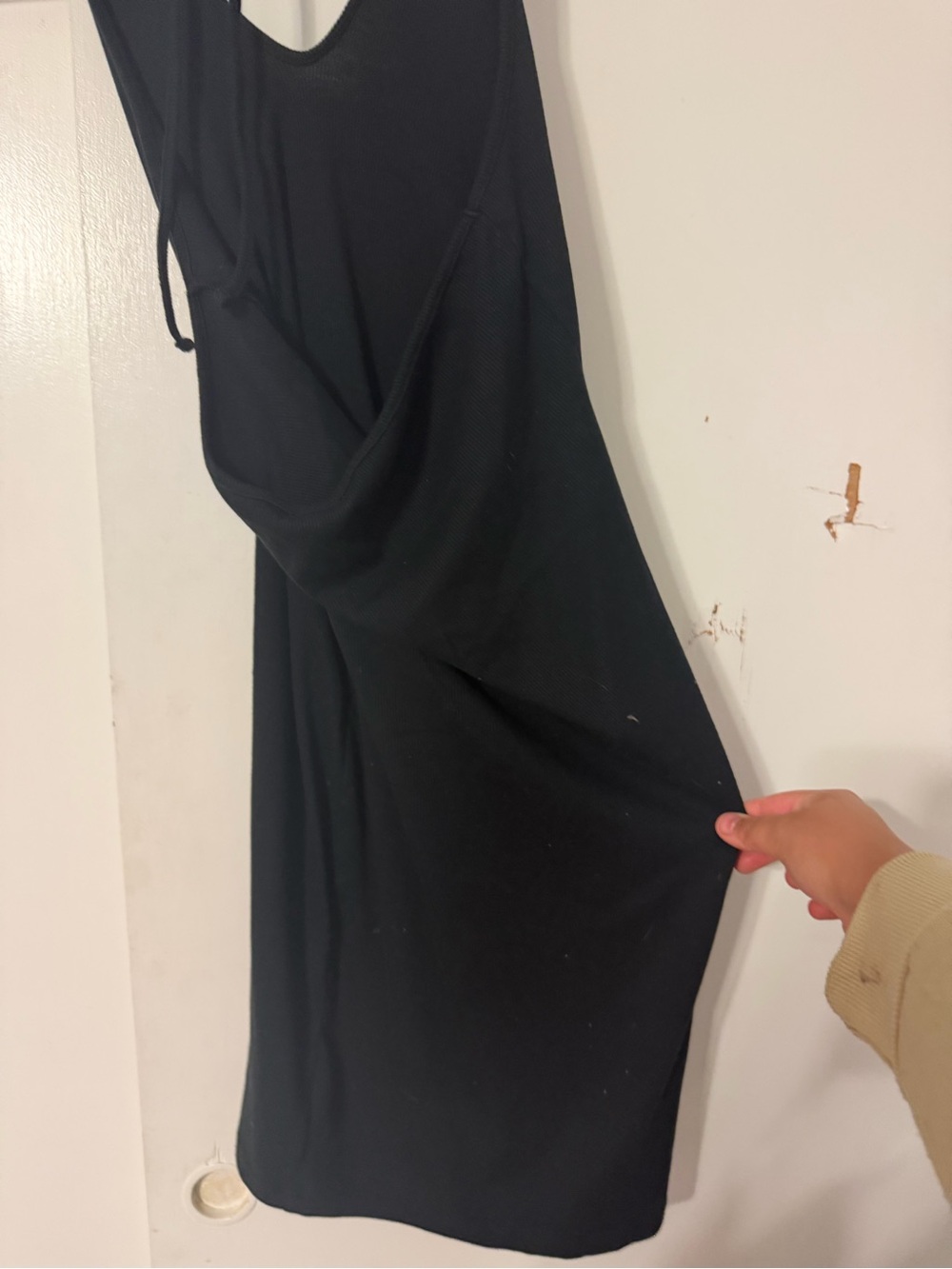 Black Women's Sleeveless Dress - Classic Minimalist Style